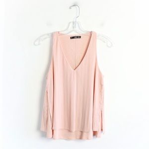 Mango knit V-neck sleeveless top pastel warm pink mixed fabric layered look
